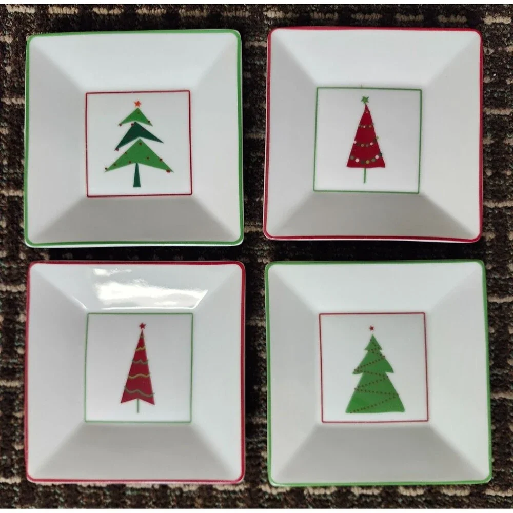 Crate and Barrel Appetizer Plates Christmas Tree Dish Holiday Snack Set of 4